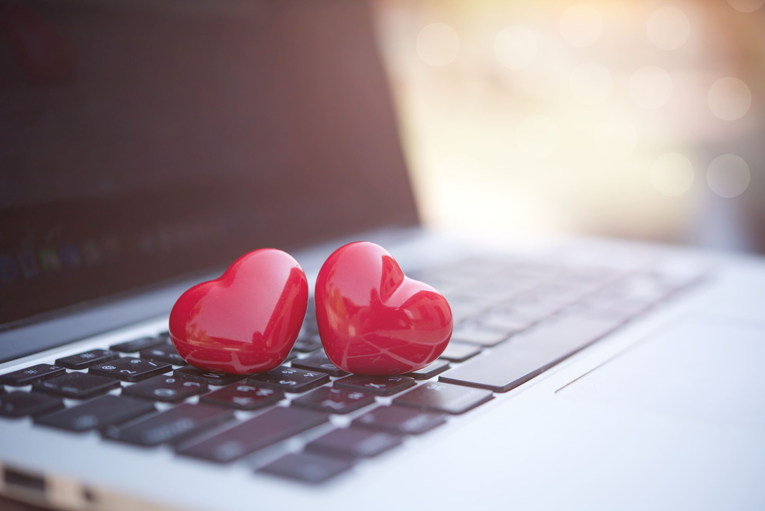 8 conselhos para não cair nos ‘golpes do amor’