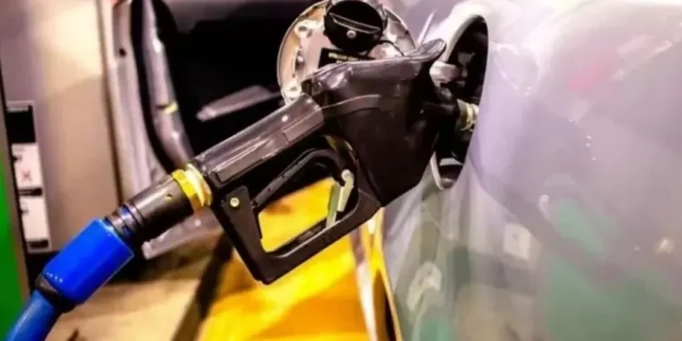 Como ficaria Brasil em ranking de gasolinas mais baratas do mundo após reajuste