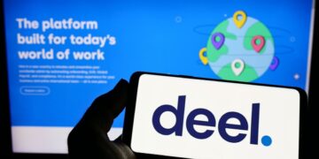 Deel cria programa para apoiar trabalhadores afetados por demissões em massa
