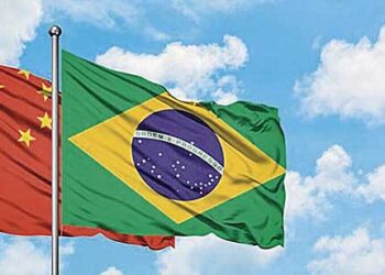Investimento chinês no Brasil cai 78% em 2022 e atinge menor valor em 13 anos, aponta estudo