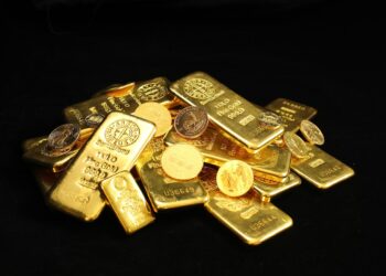 Ouro ganha força à medida que mercado espera fim das altas de juros pelo Fed