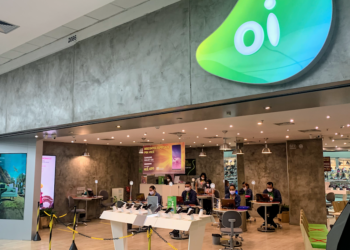 Oi toma US$ 300 milhões com BTG, garantido em ações da V.tal