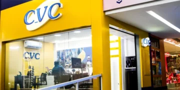 A analistas, CVC projeta retomar número de lojas de 2019