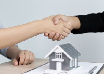 Crédito imobiliário: Poupança declina, mas LCIs, CRIs e LIGs salvam o dia