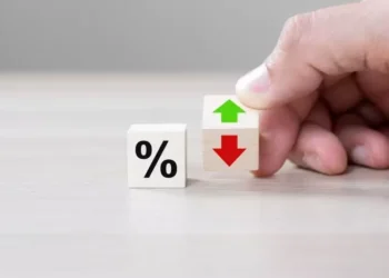 Economistas dizem que desafio fiscal é grande e freia otimismo com juros