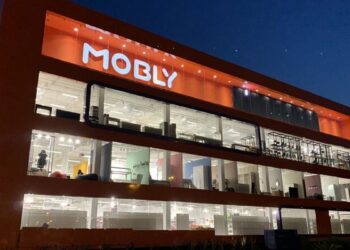 Mobly (MBLY3): ações despencam após esclarecimento sobre acordo com Tok&Stok