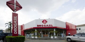 Raia Drogasil investe R$ 750 mil em projeto de saúde mental