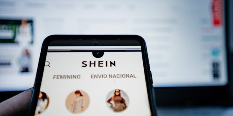 Shein mira nos US$ 90 bilhões para fazer IPO nos EUA