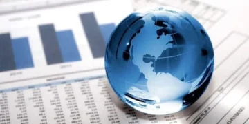 Crescimento da economia global vai desacelerar mas evitará pouso forçado, diz OCDE