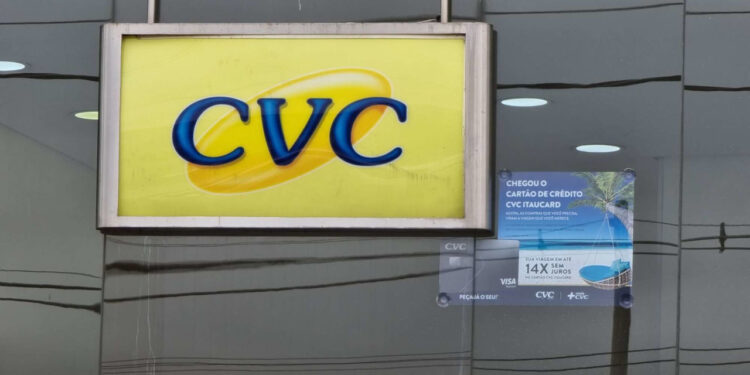 CVC (CVCB3) tem prejuízo líquido de R$ 87,5 milhões, alta anual de 16,6%
