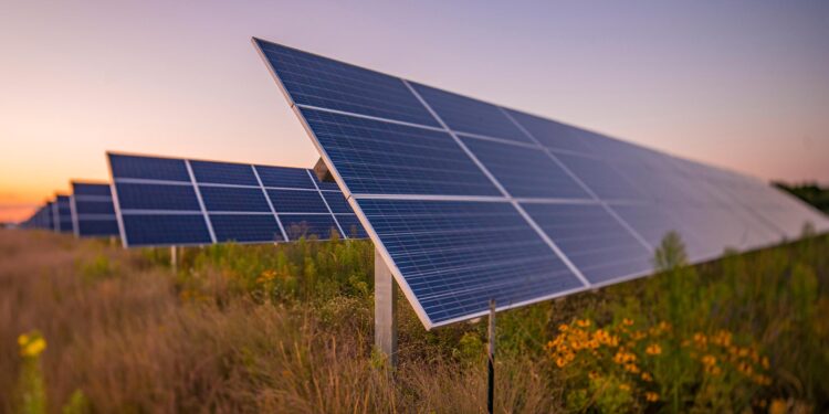 Engie investe em parques solares da Atlas em transação bilionária