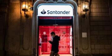 Clientes suíços do Santander poderão investir com Bitcoin e Ether, afirma Coindesk