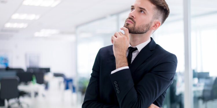 Consultoria ou assessoria: qual caminho seguir na hora de investir?
