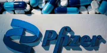 Pfizer anuncia projeções para 2024 e ações caem 7,6%