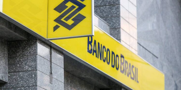 Banco do Brasil (BBAS3) vai desdobrar ações para atrair investidor pessoa física