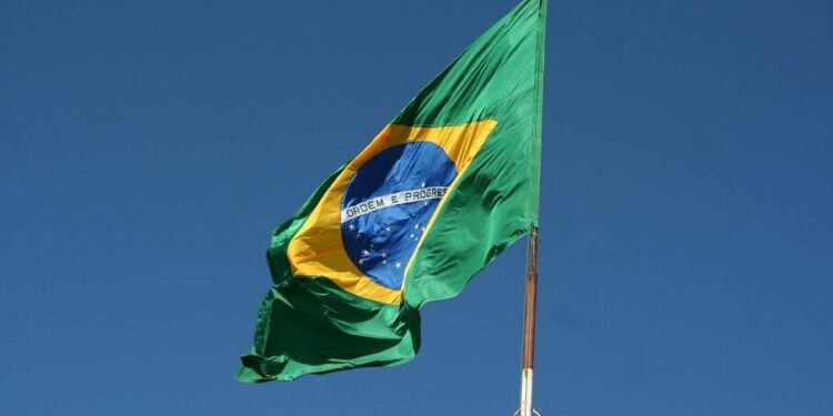 Brasil salta duas posições e se torna a nona economia do mundo em 2023
