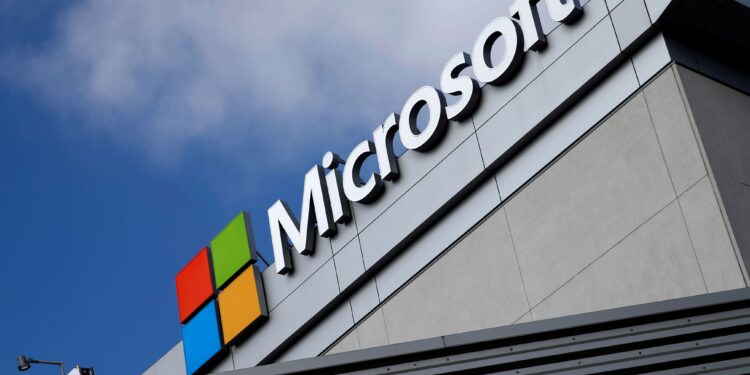 Microsoft investirá 2,5 bilhões de libras no Reino Unido para desenvolvimento de IA
