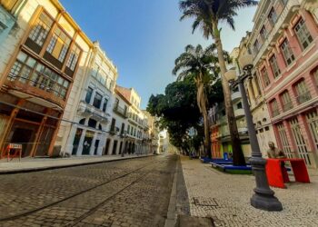 Crescimento da economia é um dos desafios de Pernambuco, aponta TGI