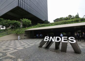 Negócios que desenvolvem periferias são acelerados pelo BNDES