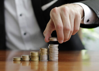 Michael Viriato: Se você está começando a investir agora, faça o contrário do que a maioria recomenda