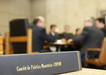 Copom reduz taxa Selic para 11,75% ao ano
