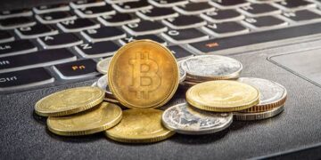 Receita faz ajuste na declaração sobre operações de criptoativos; veja o que muda