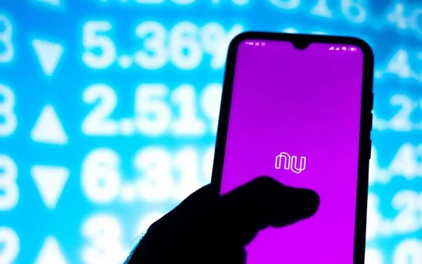 Nubank diversifica carteira e disponibiliza investimentos em LCI e LCA