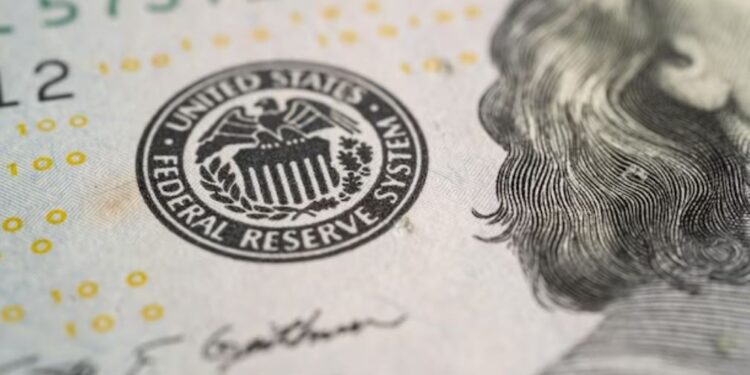 Patrimônio das famílias nos EUA cai, assim como valor de mercado de ações, diz Fed