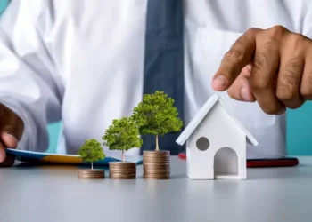 Pouco dinheiro para investir? Veja fundos imobiliários com cotas abaixo de R$ 10