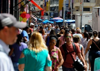 PIB do Brasil cresce 0,1% no 3° trimestre de 2023, diz IBGE