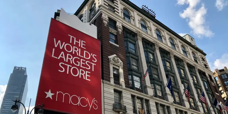 Oferta de US$ 5,8 bi pela Macy’s, maior rede de departamento dos EUA, faz ações dispararem 20%