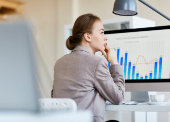 Investir com recursos próprios ou de terceiros: Qual a melhor escolha?
