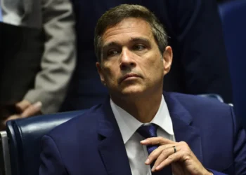 Reformas dos últimos anos aumentaram capacidade de crescimento da economia, diz Campos Neto
