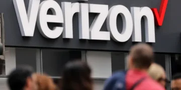 Verizon supera estimativas do mercado no 4º tri e ações sobem 5,6% em NY