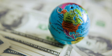 Banco Mundial mantém projeção de desaceleração econômica mundial, mas adverte má performance