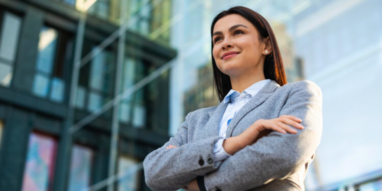 Educa+ Mulher: Tesouro lança ação voltada para estimular mulheres a investir