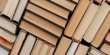 Confira 11 livros que vão te ajudar a investir melhor em 2024