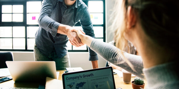10 Dicas para aumentar o valor da sua empresa antes da venda