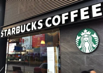 Starbucks registra recorde nas vendas e ações sobem em NY