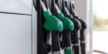 Após reajuste do ICMS, preço da gasolina aumenta 3,14% em uma semana e diesel mais de 1%, aponta Edenred Ticket Log