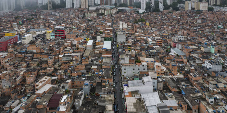 Nascido em Paraisópolis, banco quer ser “BNDES da favela”