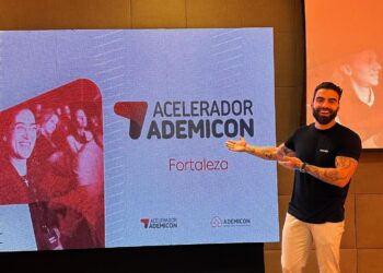 Diretor Comercial da Ademicon, Patrick Suyti, recebeu o time Norte e Nordeste na convenção anual no evento “Acelerador Ademicon”, em Fortaleza/CE