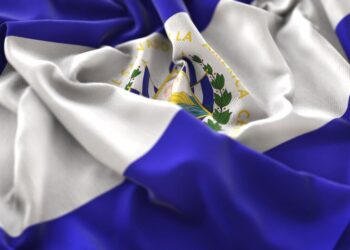 El Salvador elimina Imposto de Renda sobre investimentos estrangeiros