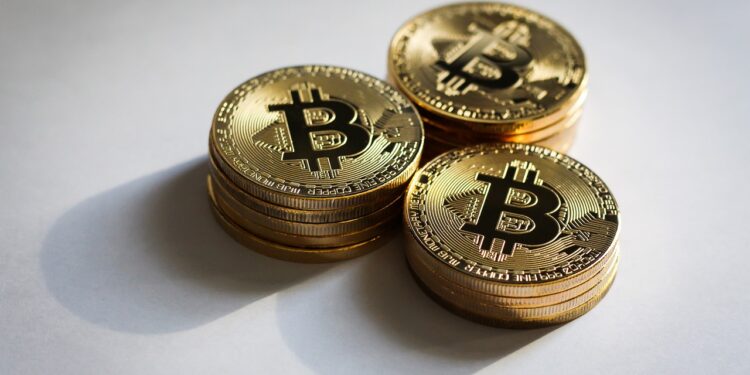 Fundos cripto registram entradas maciças de recursos, sinaliza BofA