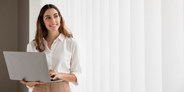 Infojobs Impulsiona Mulheres: evento gratuito promove debates sobre as vivências femininas no mercado de trabalho