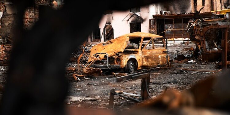 2 anos de Guerra na Ucrânia: quais os impactos? Economista analisa Economia Global e Perspectivas Brasileiras