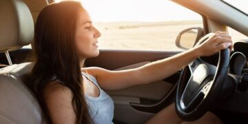 71% das mulheres querem comprar ou trocar de veículo, aponta Webmotors