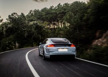 Stellantis, Toyota, GM: por que as montadoras estão de olho no Brasil?