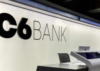 C6 Bank vai devolver R$ 36 milhões a clientes por cobrança indevida; veja quem recebe