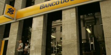 Compre uma e leve outra: Banco do Brasil (BBAS3) vai desdobrar ações agora em abril